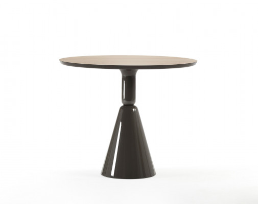 Pion (table)